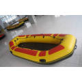 Barco, barco del ocio con ojo captura de canotaje inflable